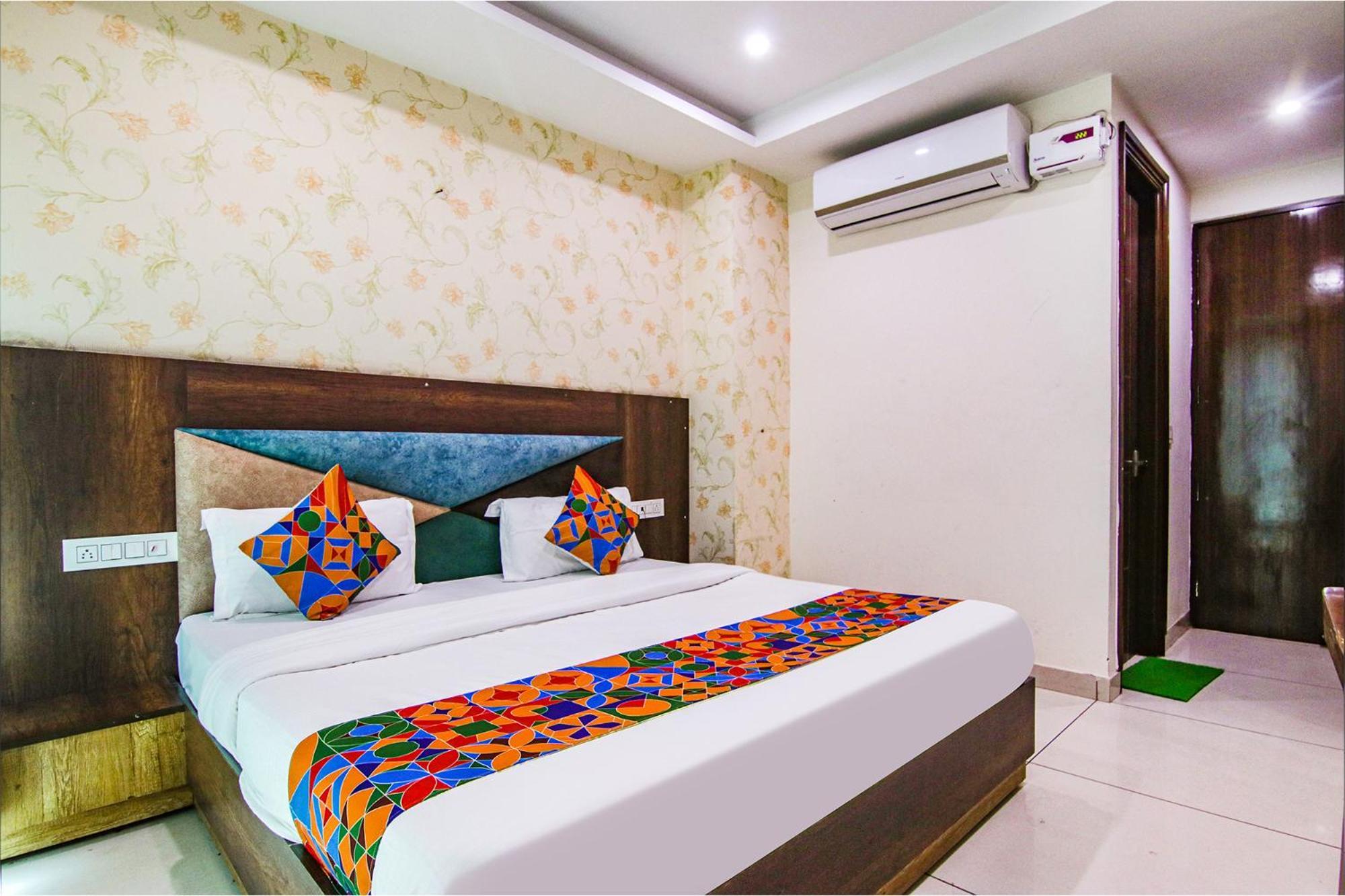 Fabhotel Lime Wood Mohali Екстериор снимка